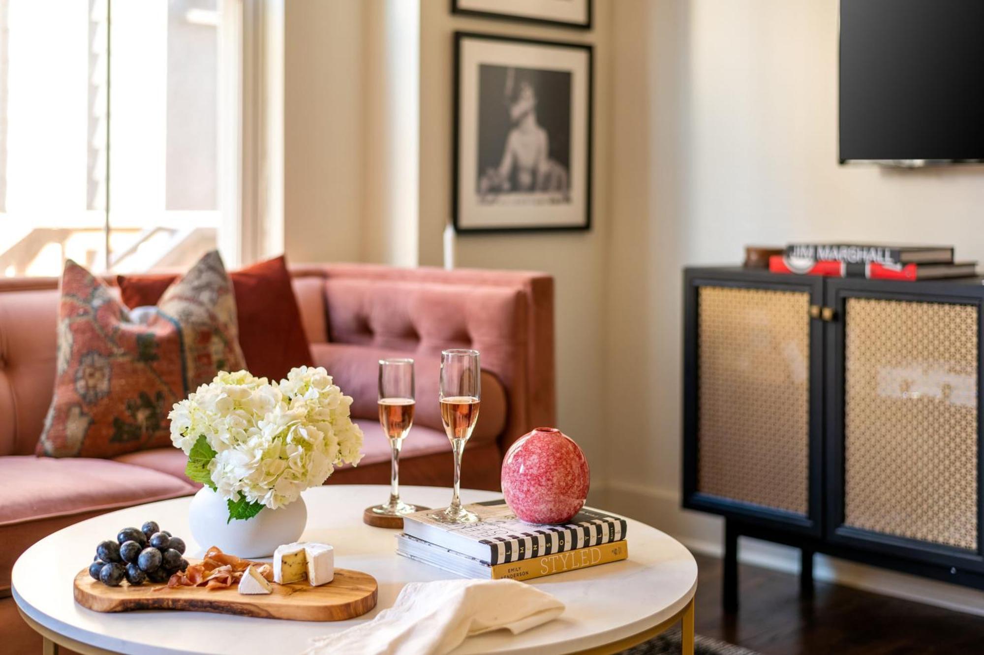 Hart Suites By Avantstay Nashville Bagian luar foto